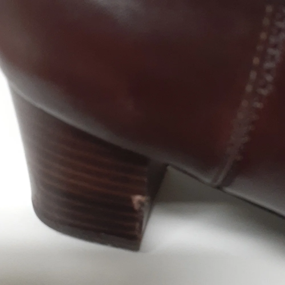 Bandolino leather Boots - Picture 9 of 10
